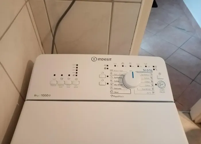 Casa vacanze Eoetvoes Nyaralo Siófok