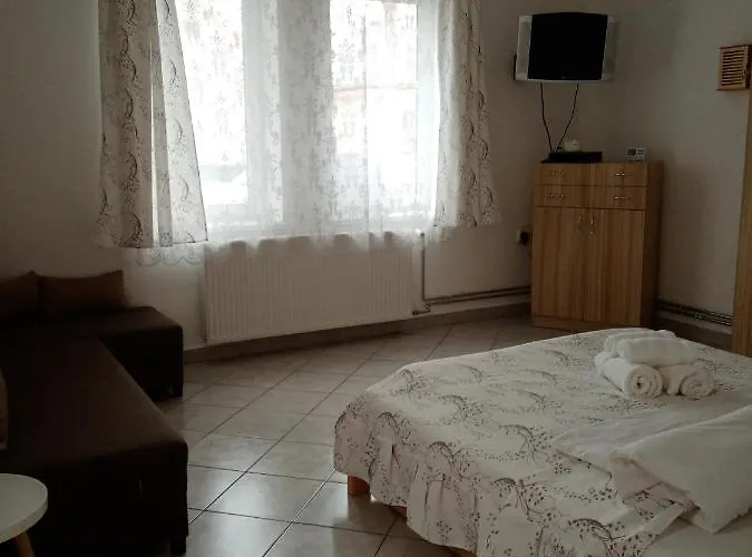 Casa vacanze Eoetvoes Nyaralo *